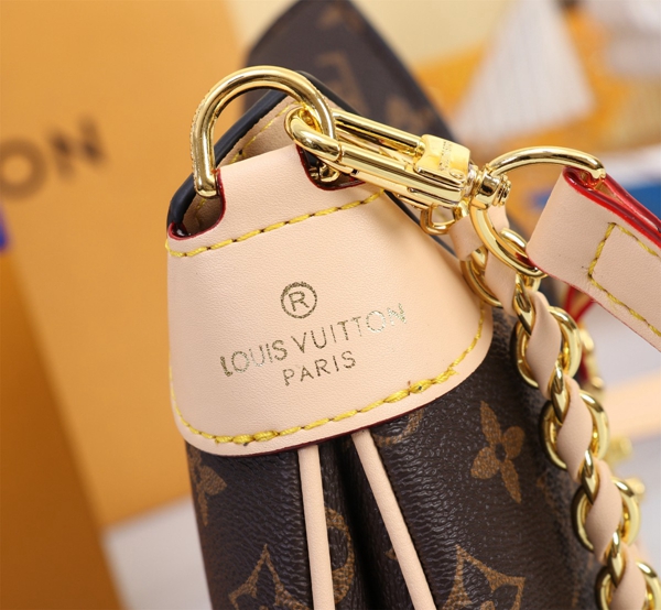 ルイヴィトンバッグ素材ディテール